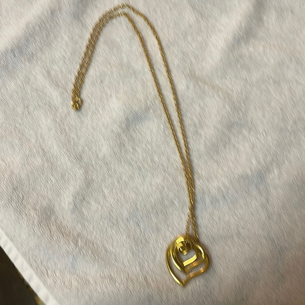 Necklace gold long beautiful hearts